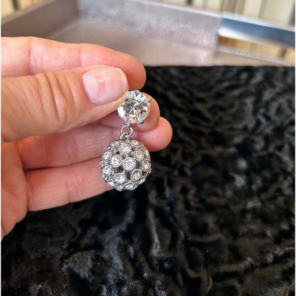 Gatsby inspired rhinestone earrings - Picture 6 of 6